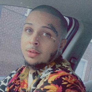 Meet your Posher, Derek